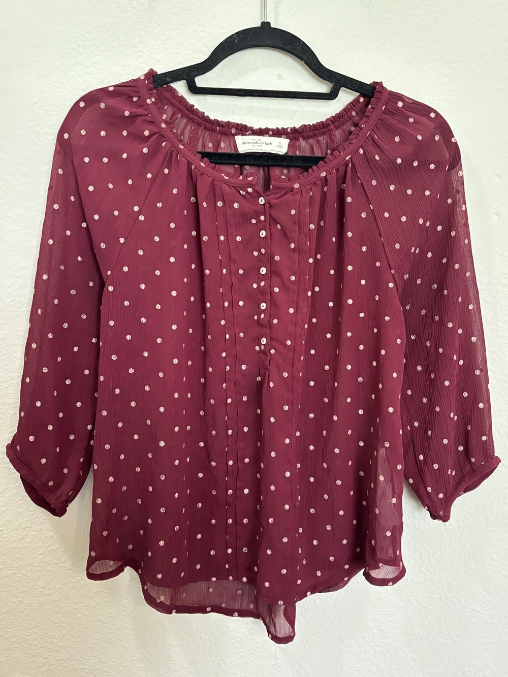 Abercrombie & Fitch Burgundy Sheer Polka Dot Blouse Size Small